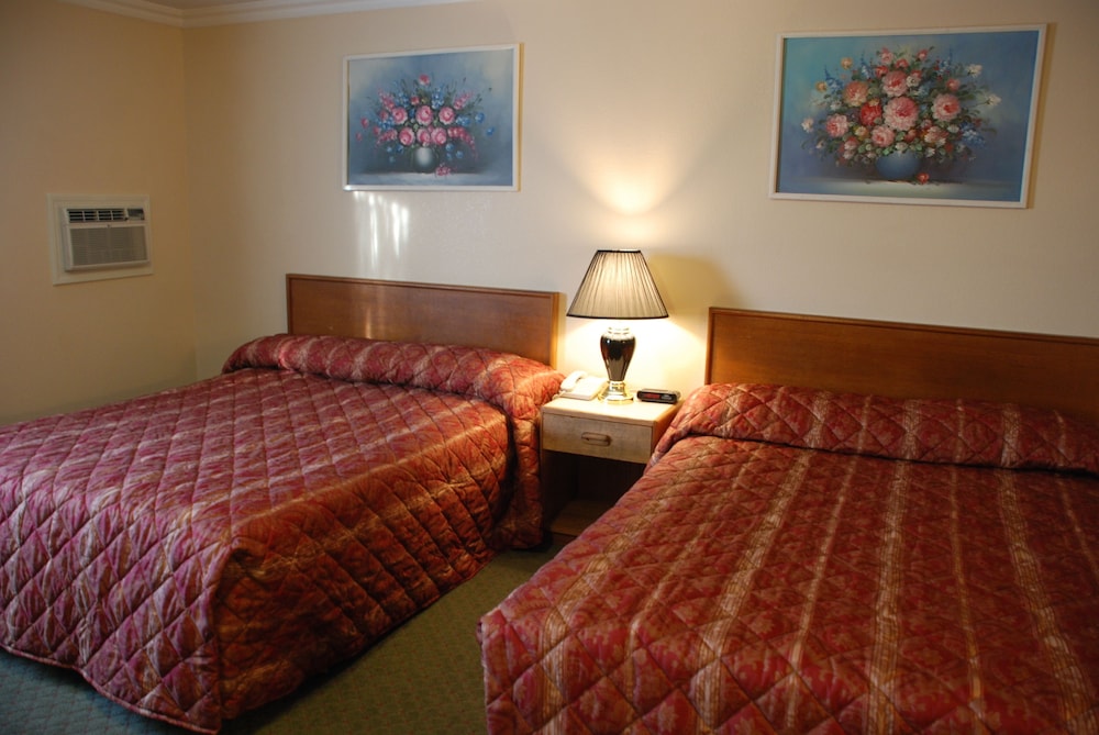 merrill field inn