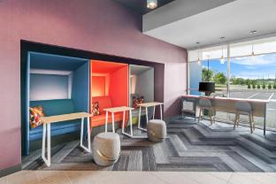 tru by hilton valparaiso in