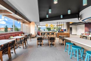 tru by hilton valparaiso in