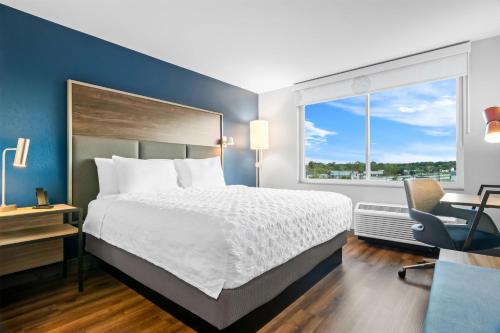 tru by hilton valparaiso in