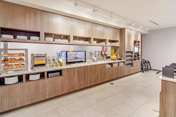 home2 suites by hilton crestview i 10