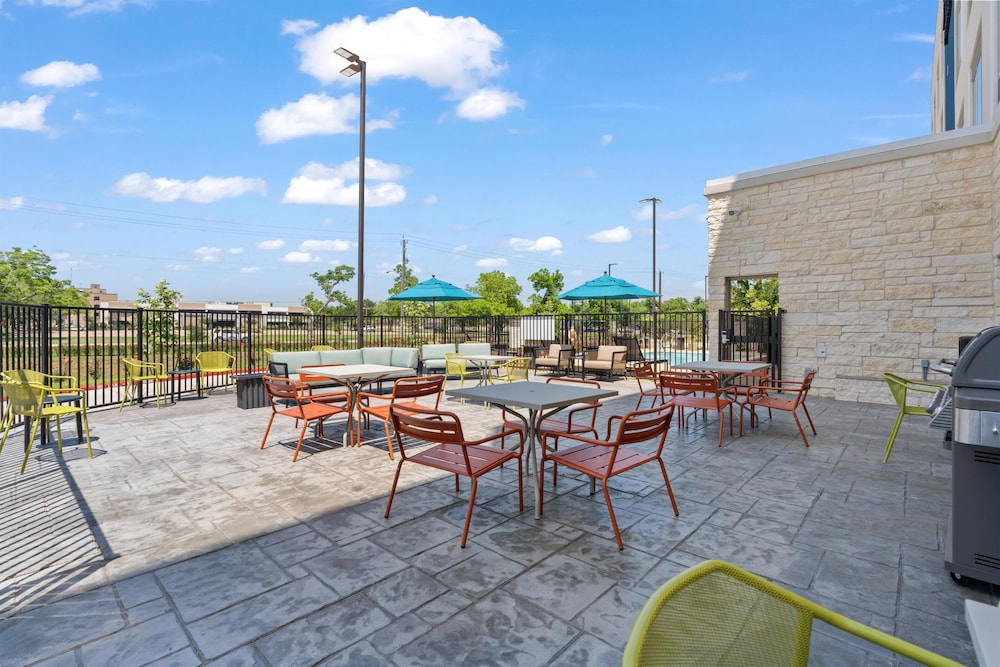hampton inn wharton tx