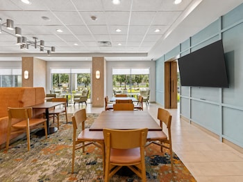 hampton inn wharton tx