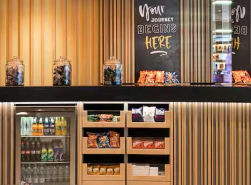 hampton by hilton wroclaw airport