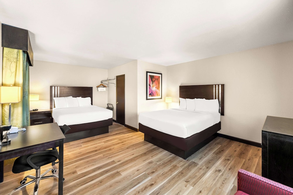 americas best value inn marquette