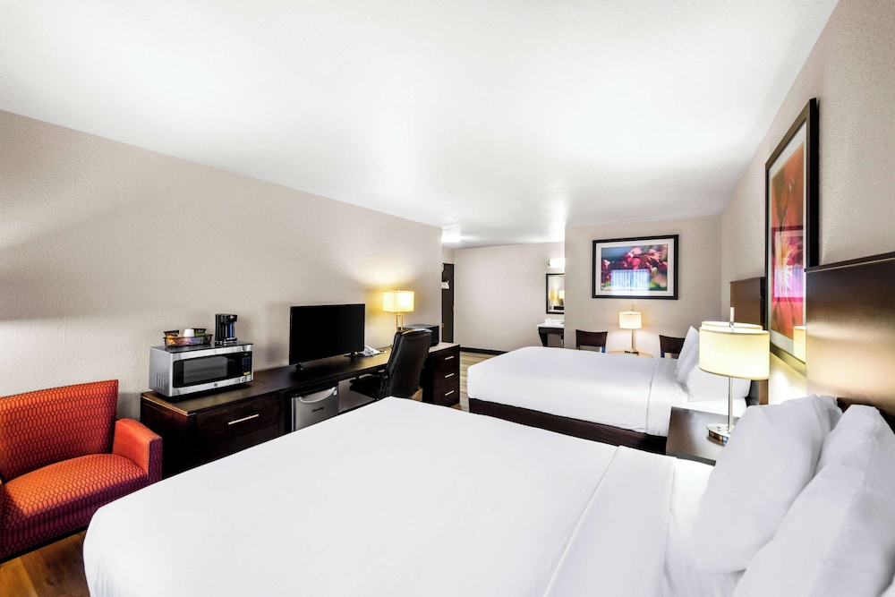 americas best value inn marquette