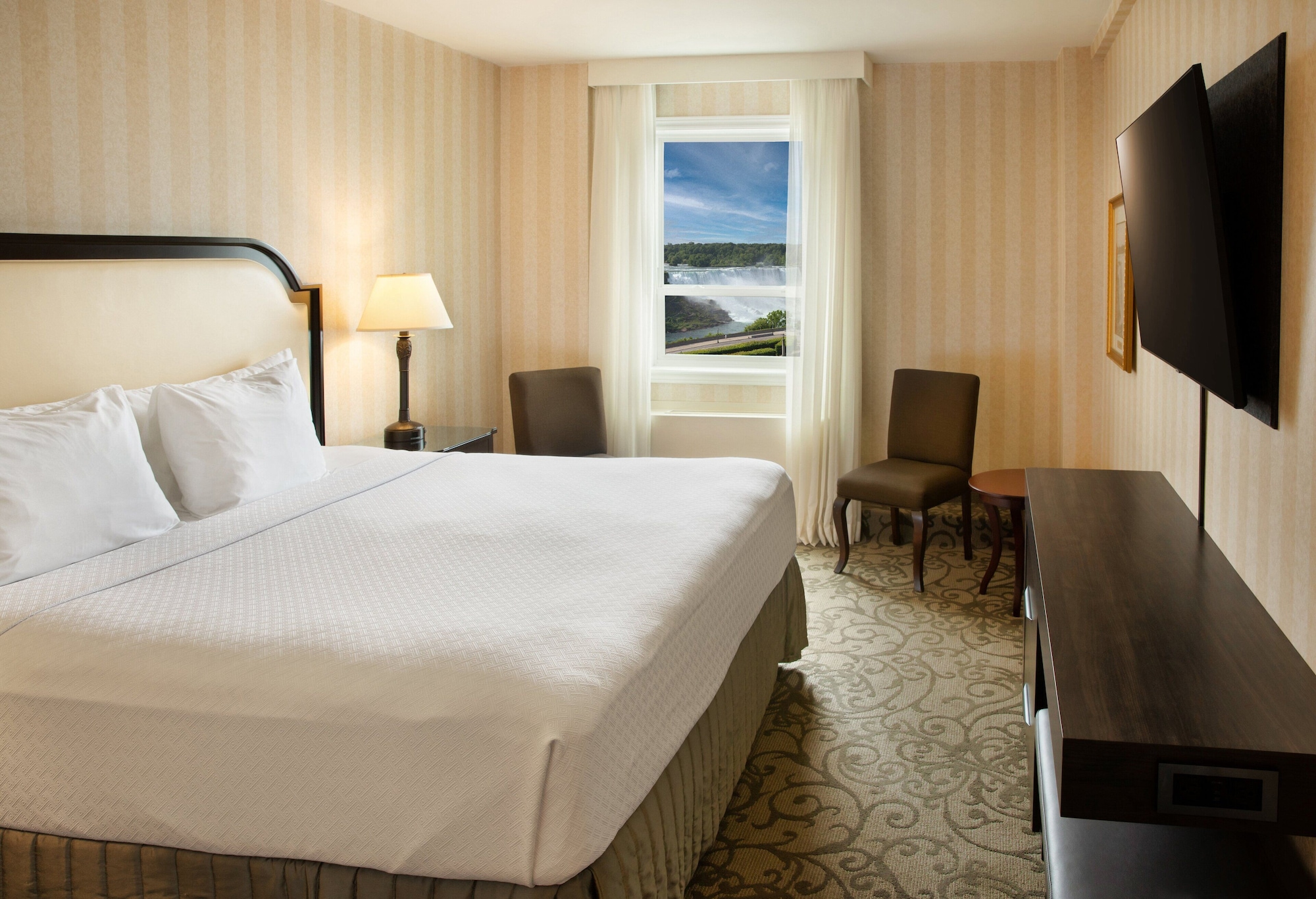 the brock niagara falls fallsview tapestry by hilton
