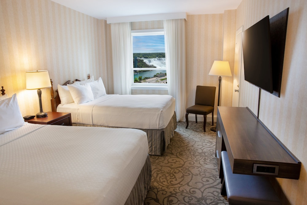 the brock niagara falls fallsview tapestry by hilton
