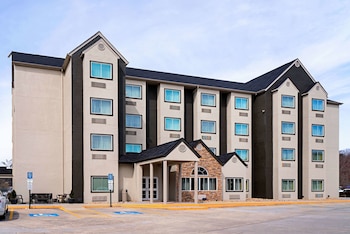 Quality Inn & Suites,Graham>>Cherokee,3 star