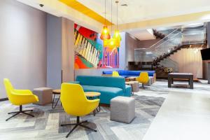 tru by hilton chillan ferrat