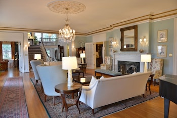 Morehead Inn,Mecklenburg County>>Charlotte,4 star