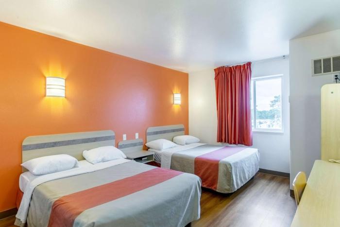 motel 6 baraboo wi lake delton