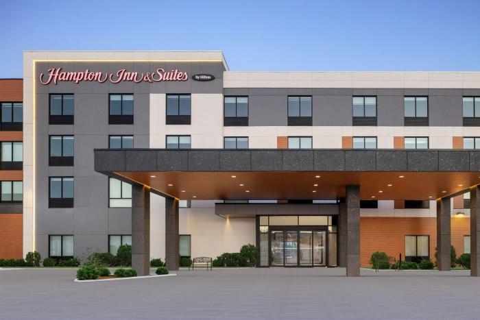 hampton inn and suites orangeville on