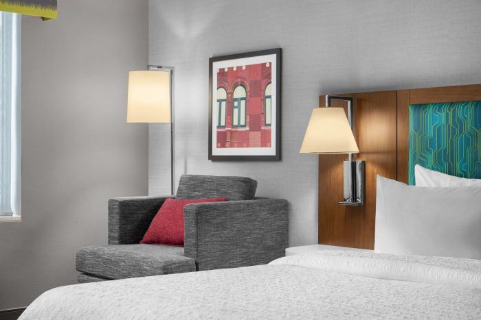 hampton inn and suites orangeville on