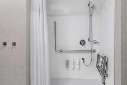 hampton inn and suites orangeville on