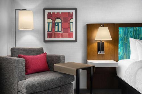 hampton inn and suites orangeville on