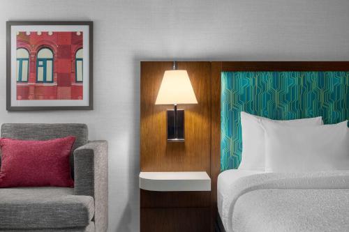 hampton inn and suites orangeville on