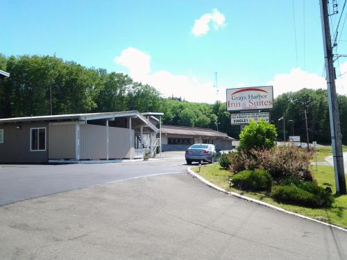 oceans inn and suites