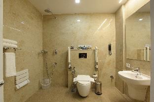 hotel indraprastha kozhencherry