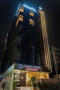 the lofts at central point