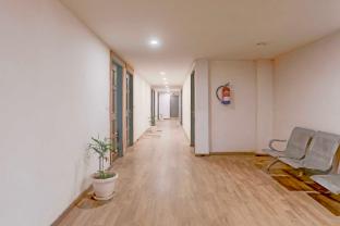 super townhouse prayagraj near railway station formerly santosh palace