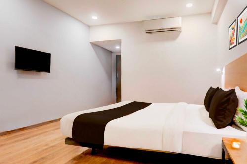 Super Townhouse Prayagraj Near Railway Station Formerly Santosh Palace,,4 star