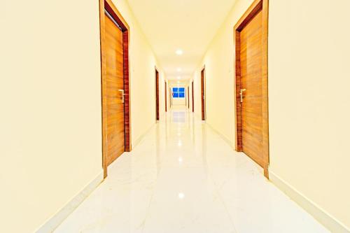 super collection o sanath nagar near railway station