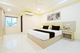 super collection o sanath nagar near railway station