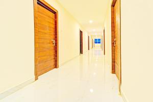 super collection o sanath nagar near railway station