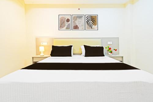 super collection o sanath nagar near railway station