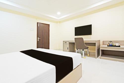 super collection o sanath nagar near railway station