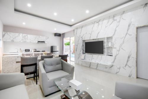 sasi pool villa phuket