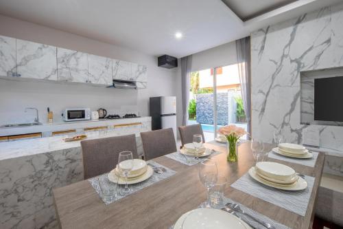 sasi pool villa phuket