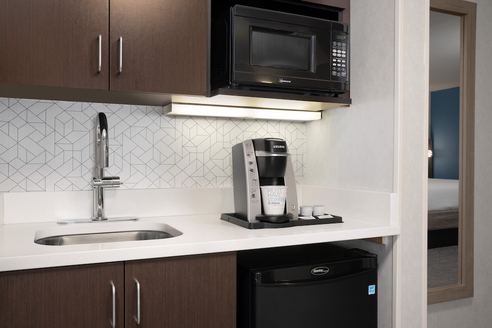 holiday inn express alexandria fort belvoir