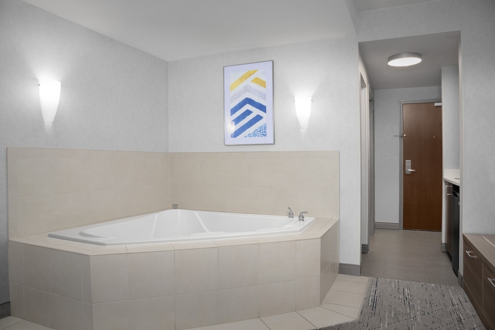 holiday inn express alexandria fort belvoir
