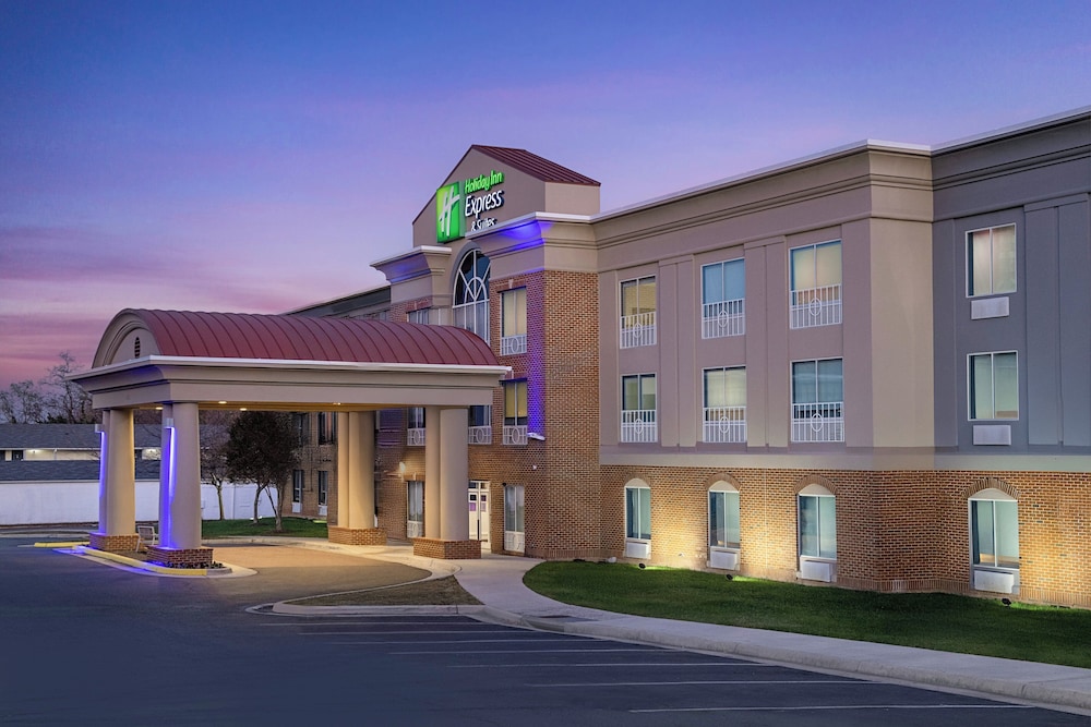 holiday inn express alexandria fort belvoir