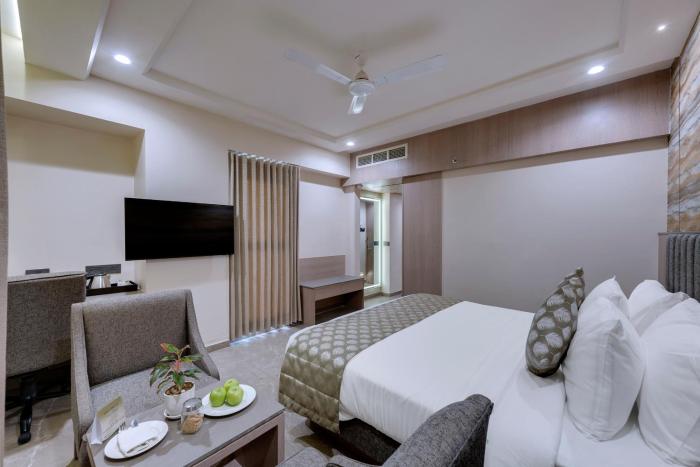 the fern residency ellisbridge ahmedabad