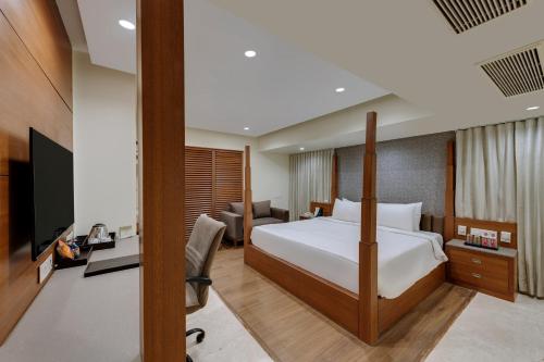 the fern residency ellisbridge ahmedabad