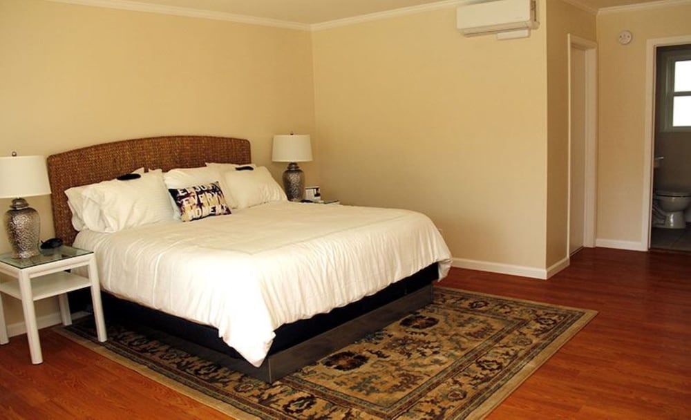 pacific crest hotel santa barbara