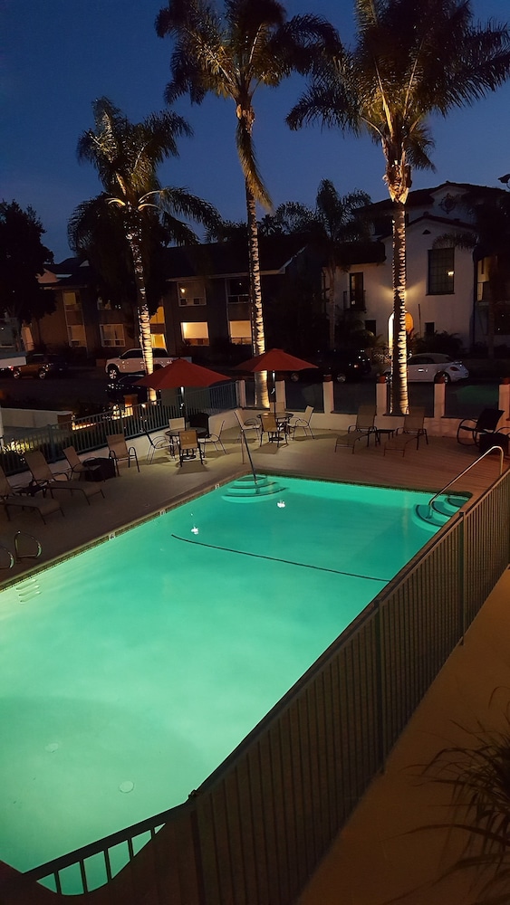 pacific crest hotel santa barbara