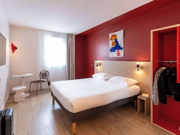 ibis styles prevessin geneve airport