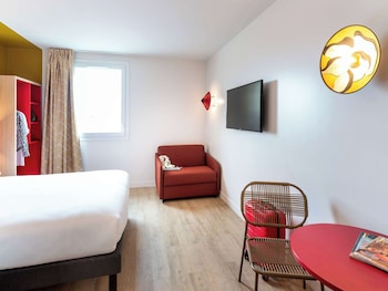 ibis styles prevessin geneve airport