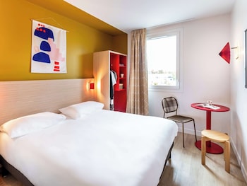 ibis styles prevessin geneve airport