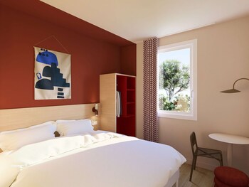ibis styles prevessin geneve airport