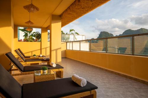 hilton garden inn xingyi wanfenglin