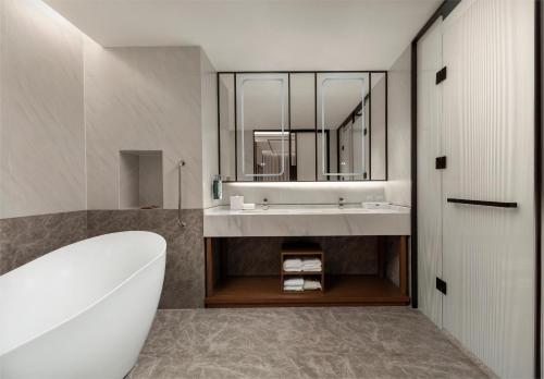 hilton garden inn xingyi wanfenglin