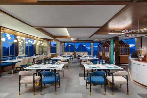 hilton garden inn xingyi wanfenglin