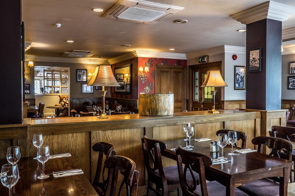 bridge hotel