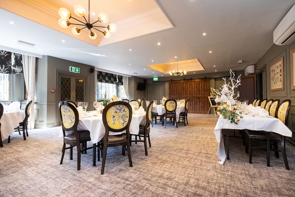 bridge hotel