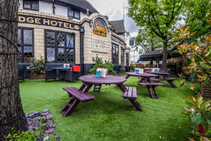 bridge hotel
